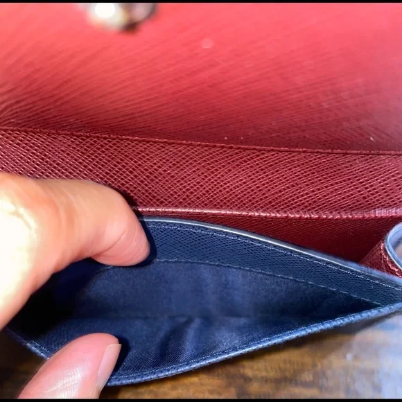 Prada card case - Picture 9 of 14